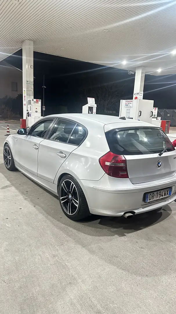 BMW 118 118d 5p 2.0 Futura 143cv dpf - 2