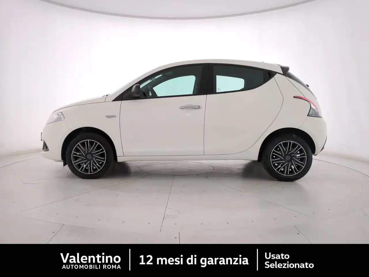 Lancia Ypsilon 2024