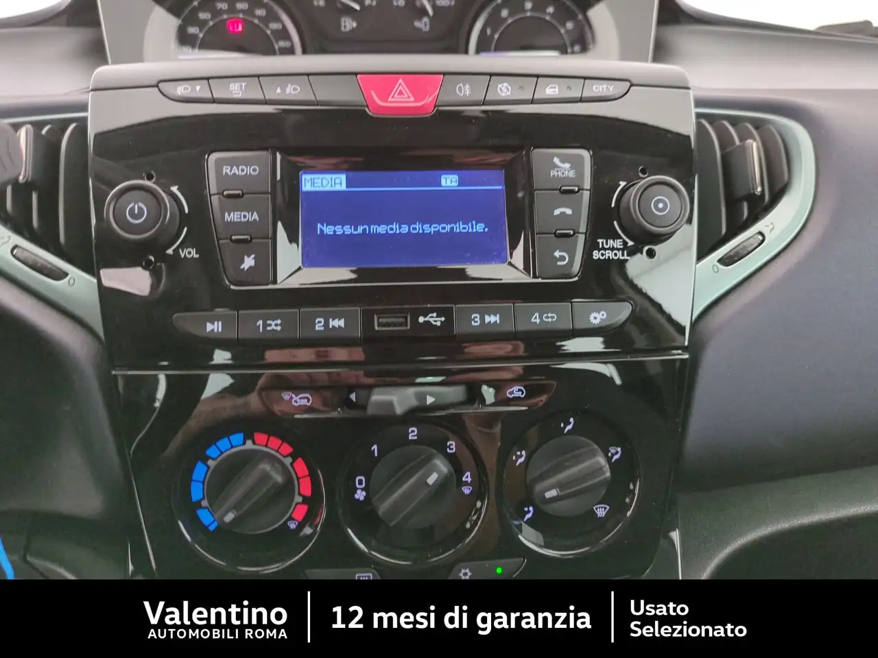 Lancia Ypsilon 2024 — фото 14