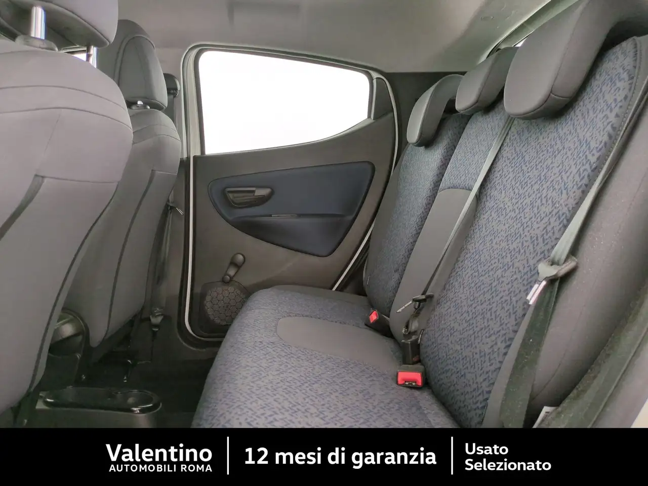 Lancia Ypsilon 2024 — фото 10