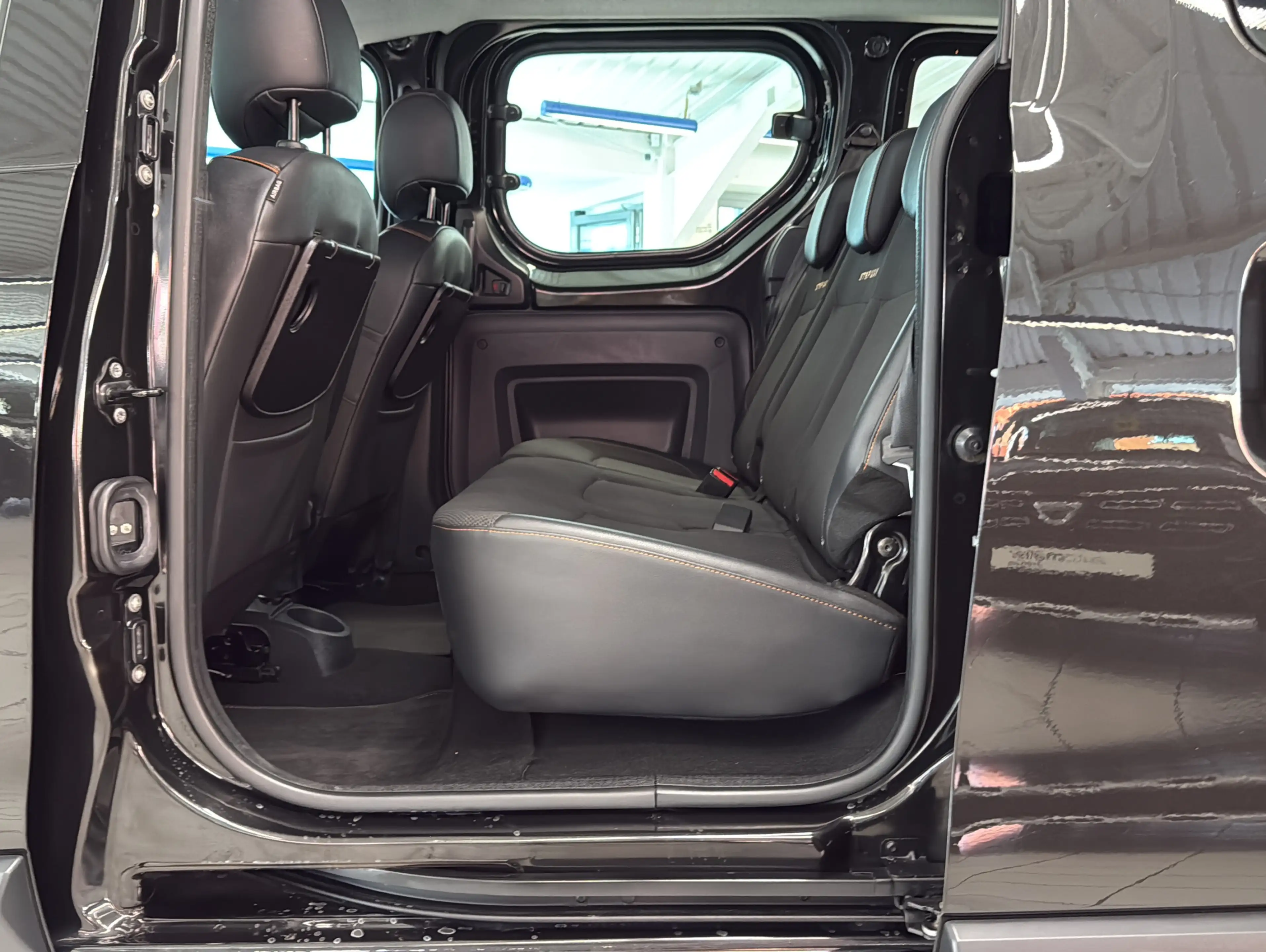 Dacia Dokker 1.2 Stepway Celebration|Klima|Navi|Kamera — photo 12
