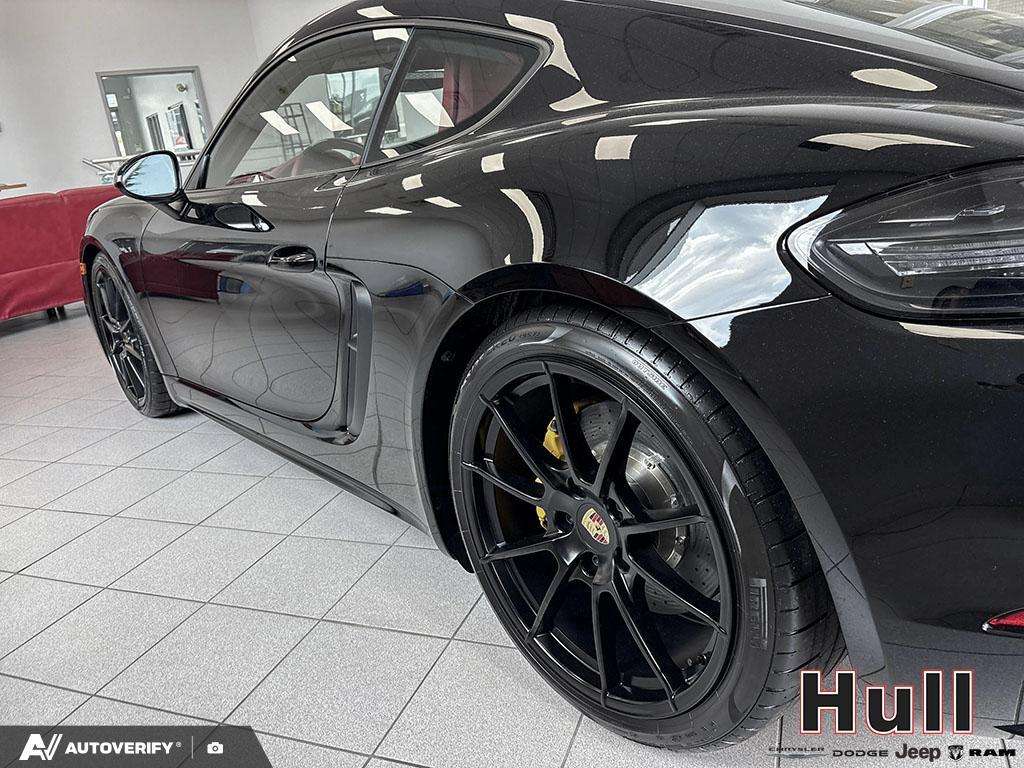 2025 Porsche Cayman 718