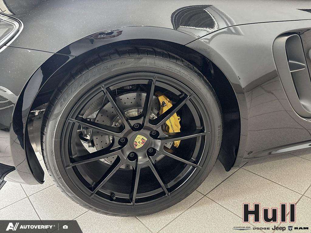 2025 Porsche Cayman 718