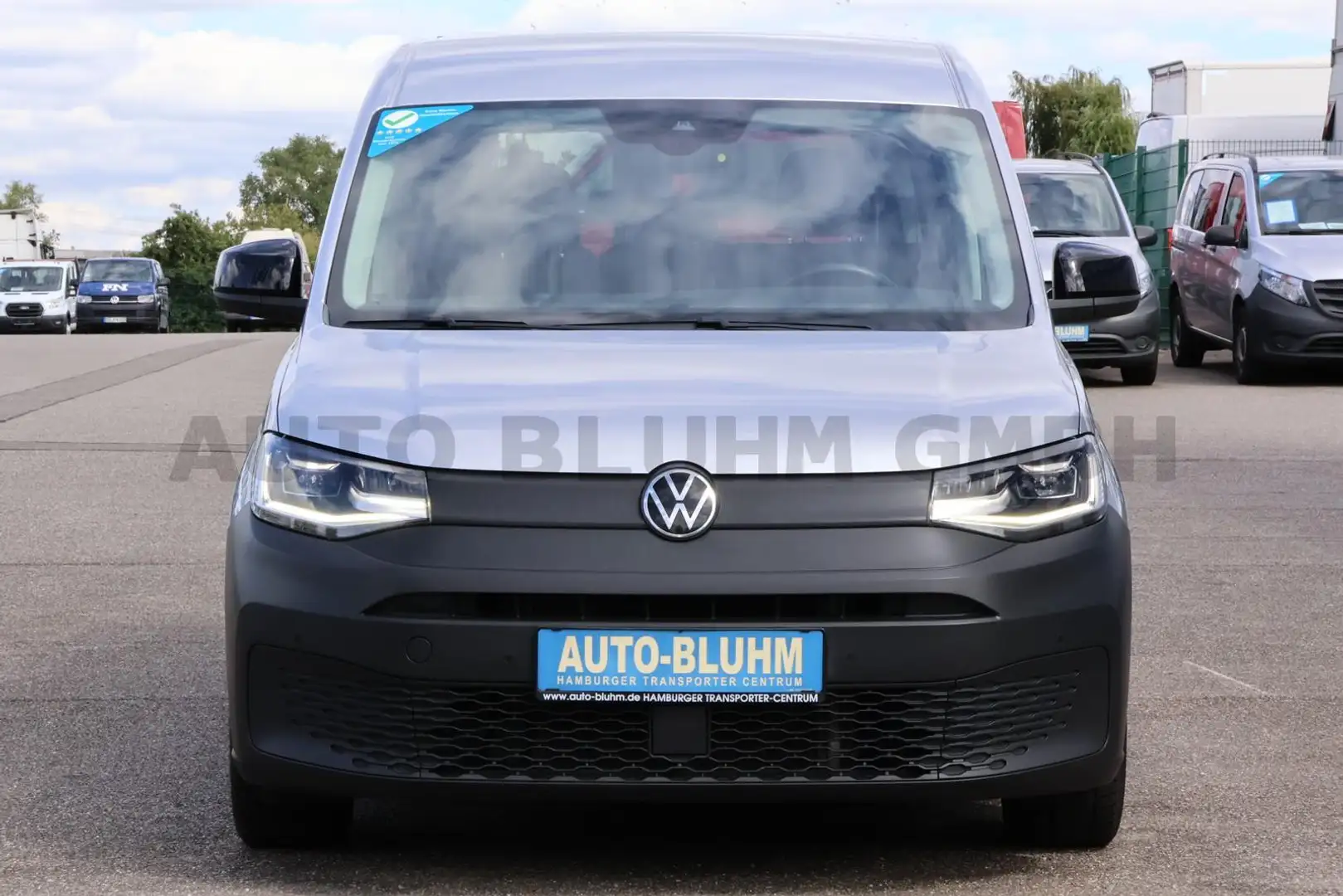Volkswagen Caddy 2.0 TDI Kombi KR + Navi Standhzg. Kamera Plateado - 2
