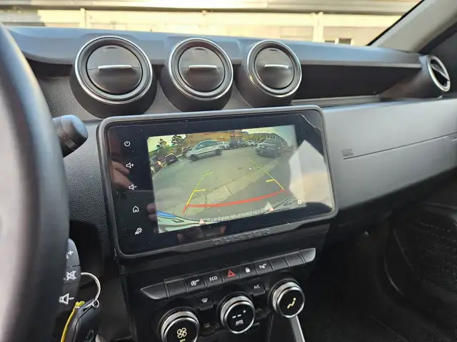 Dacia Duster view 14