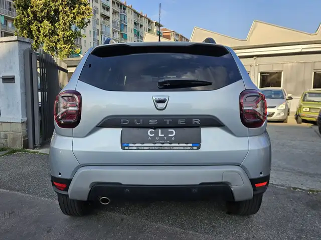 Dacia Duster view 5