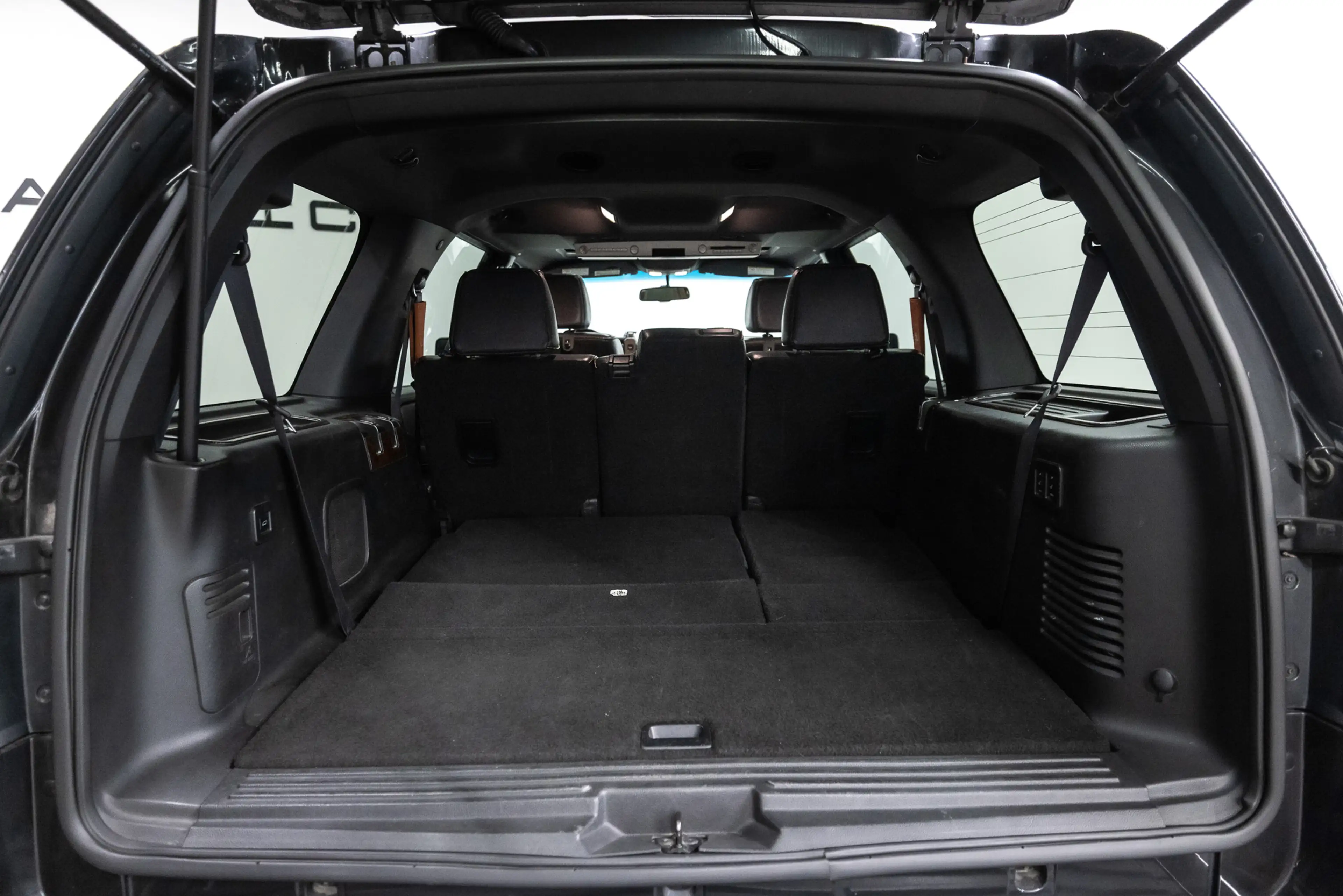 Lincoln Navigator 5.4 Fiscale waarde € 8.000,- — photo 36