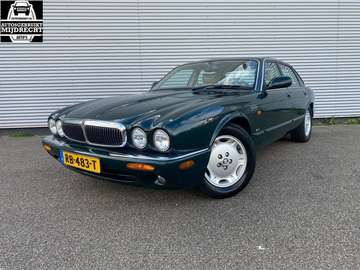 XJ 4.0 V8 / Youngtimer / Zeer Nette auto / Automaa