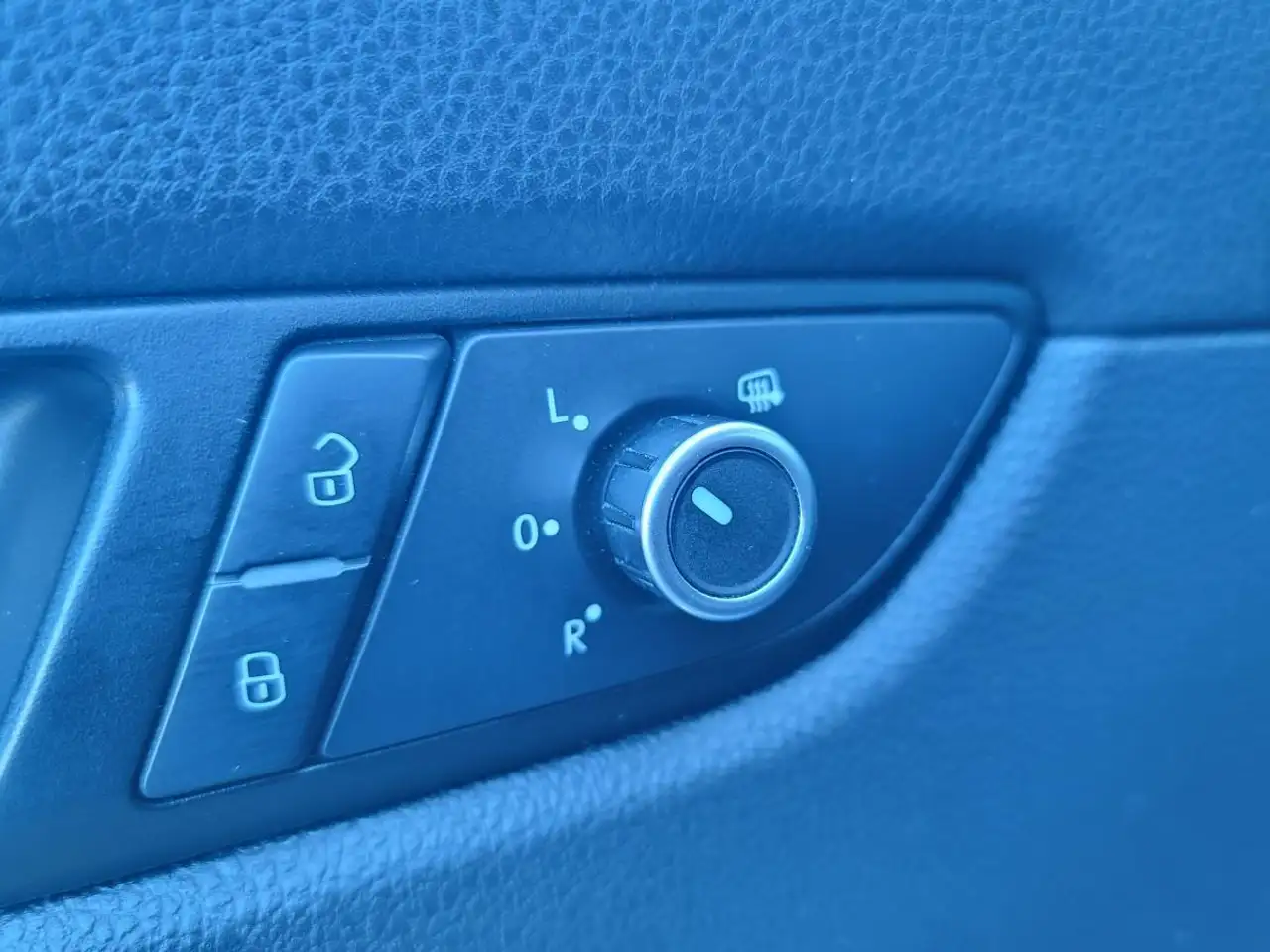 Volkswagen Passat снимка Volkswagen Passat