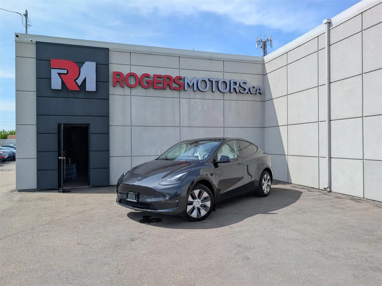 2024 Tesla Model Y