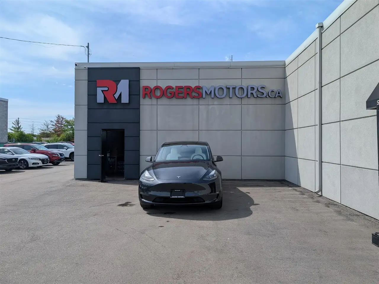 Tesla Model Y fotografie Tesla Model Y