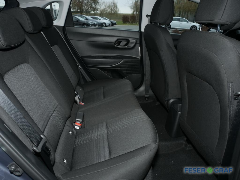Hyundai i20 SELECT NAVI KAMERA KLIMA USB CARPLAY — photo 5