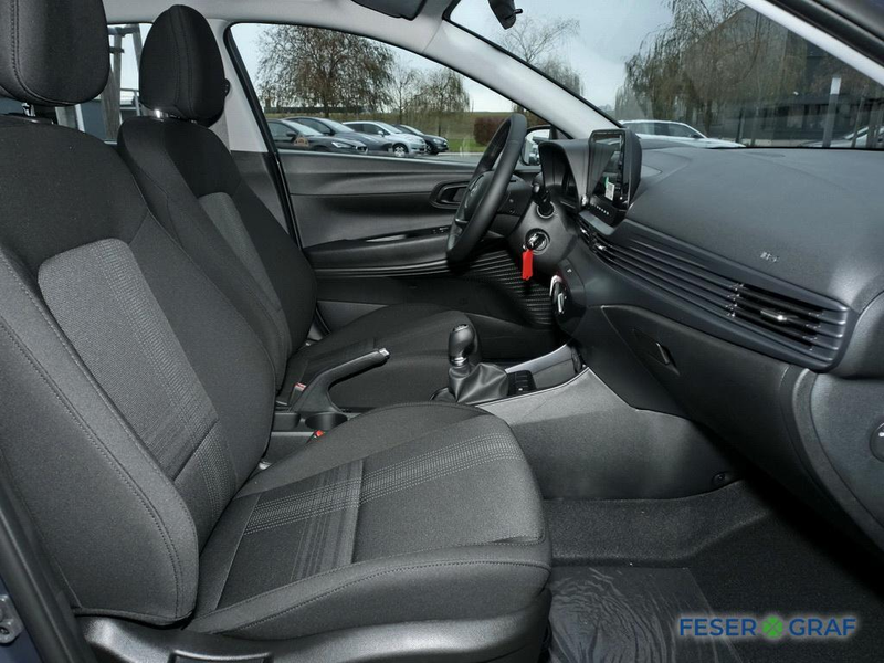 Hyundai i20 SELECT NAVI KAMERA KLIMA USB CARPLAY — photo 4