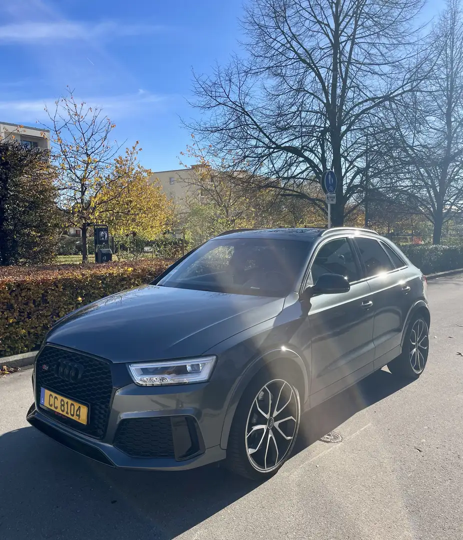 Audi RS Q3 2.5 TFSI quattro S tronic - 1