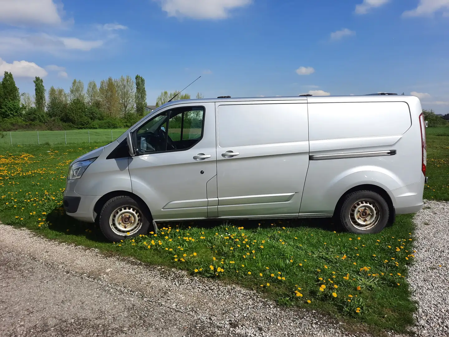 Ford Transit Custom Transit Custom Variobus 2,0 TDCI L2H1 340 Limited Silber - 1