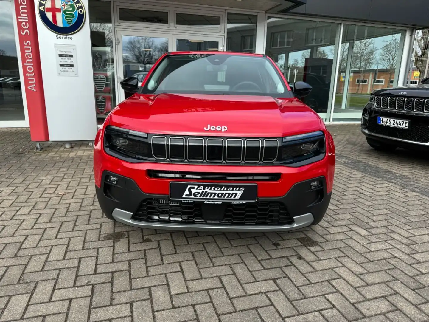 Jeep Avenger 1.2 GSE Benziner Altitude Winter,LED,Sty Rouge - 2
