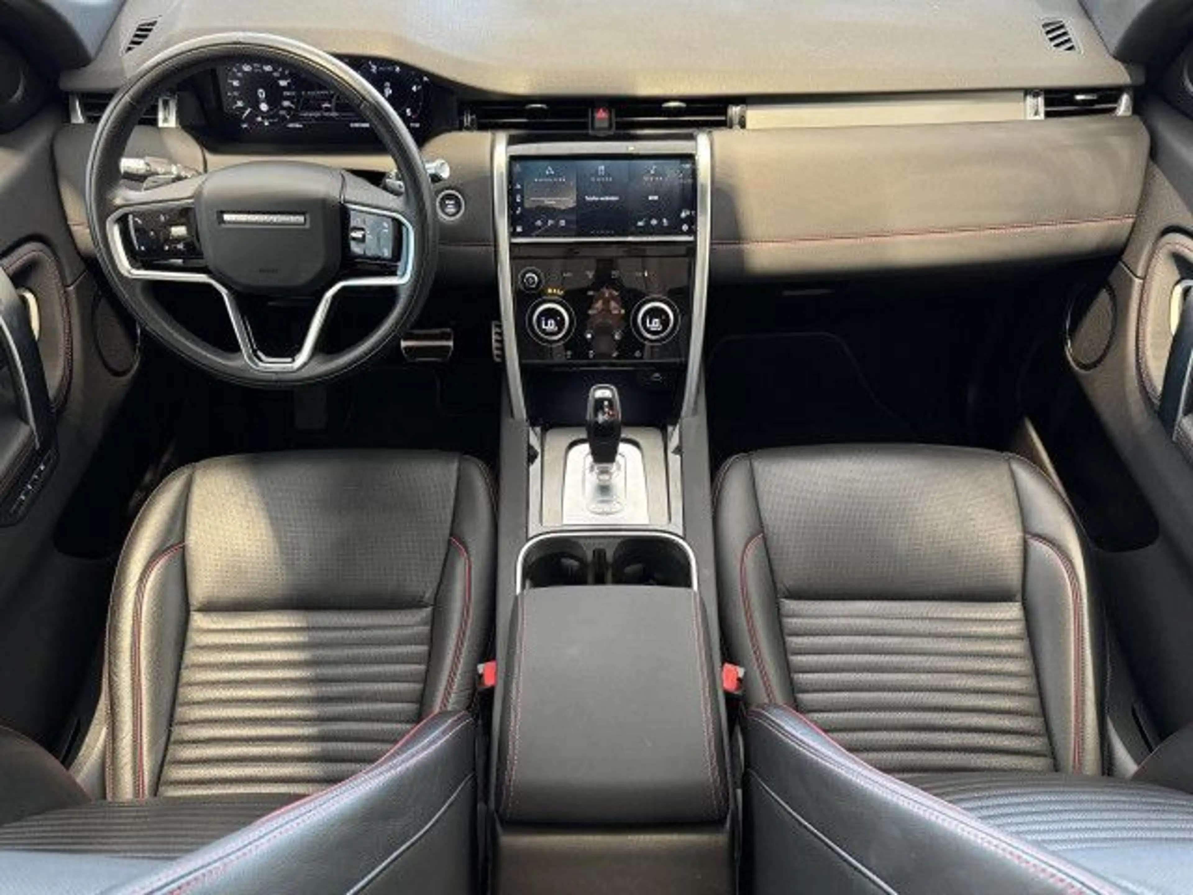 Land Rover Discovery Sport D200 R-Dyn SE Pano AHK WinterPaket — photo 5