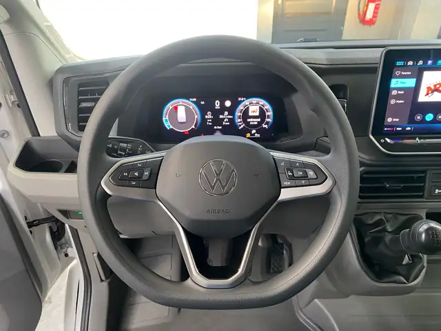 Volkswagen Crafter view 14