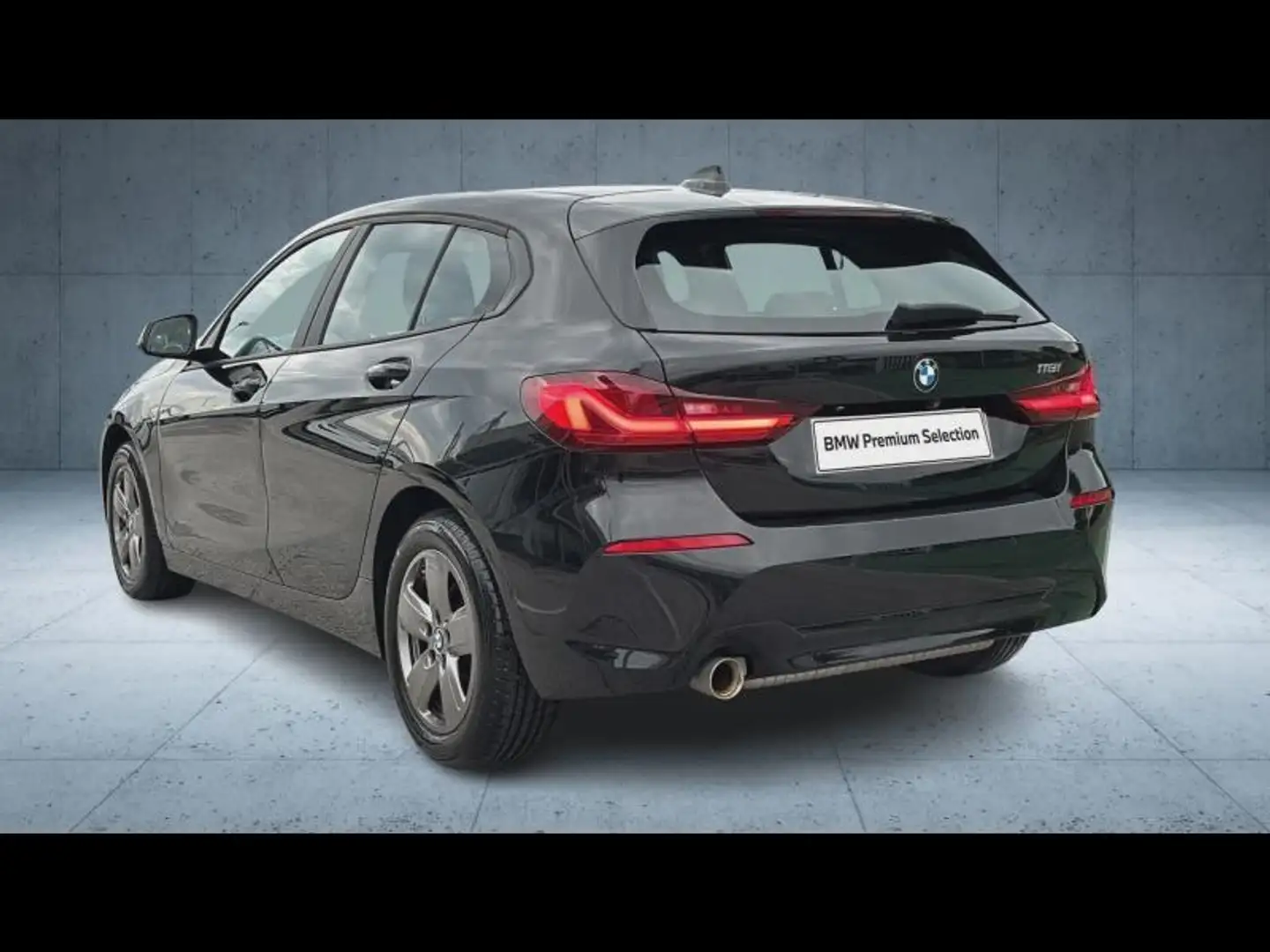 BMW 118 118iA 140ch Lounge DKG7 112g - 2