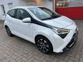 Toyota Aygo x-play Team D/TEMP/KAM/GJR/LMF/1HD/KLIMA Weiß - thumbnail 2