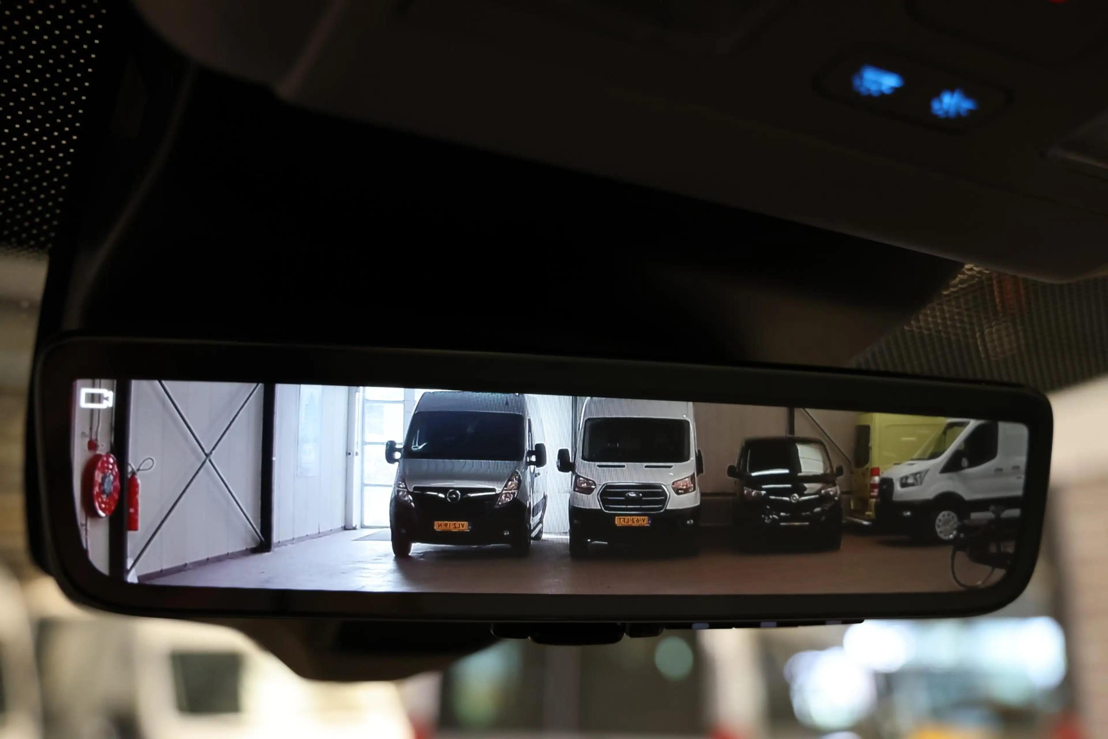 Ford E-Transit 340 L2H1 LANG Limited 71 kWh CAMERA LED — photo 10