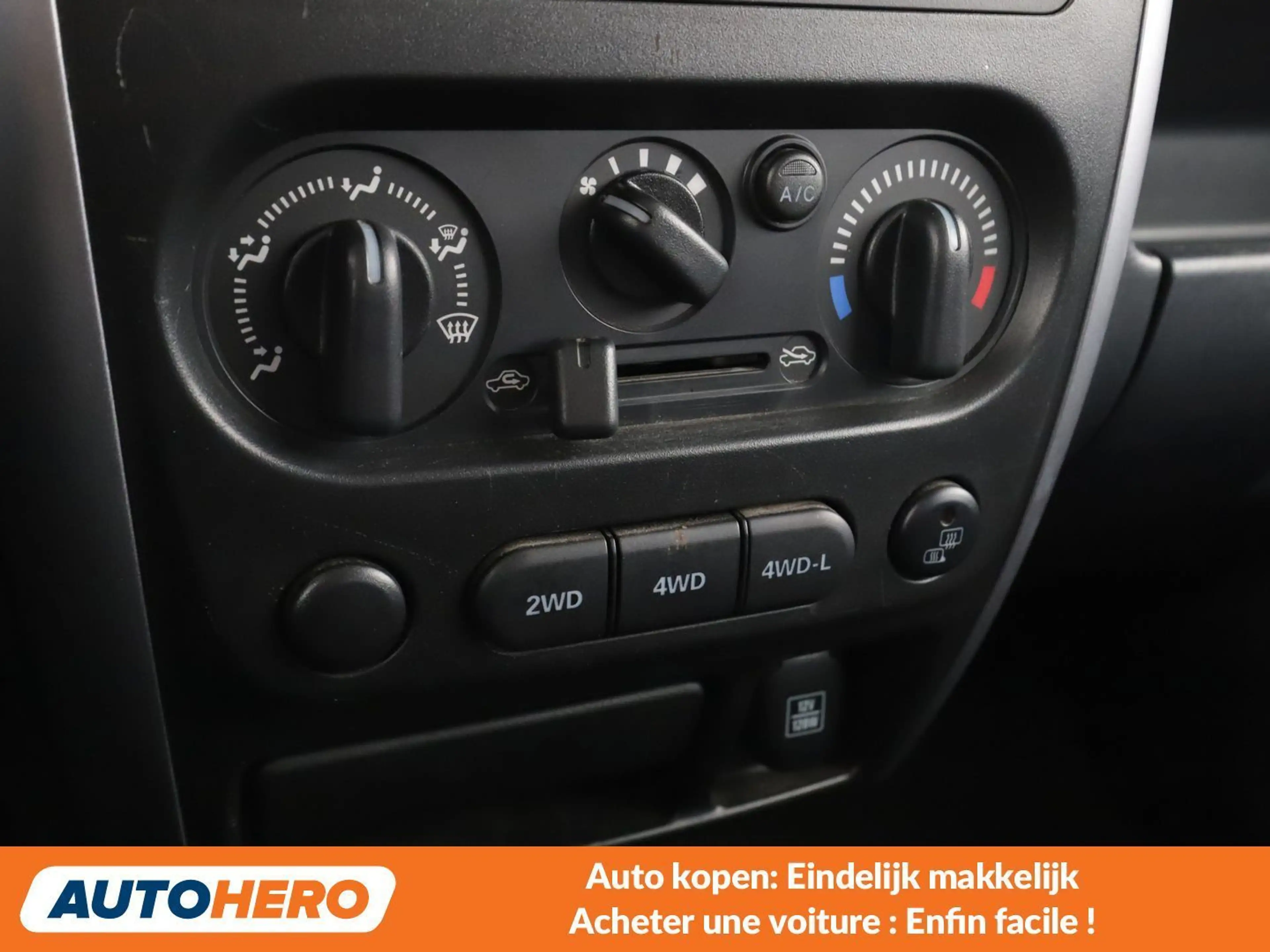 Suzuki Jimny 1.3 Club — photo 8