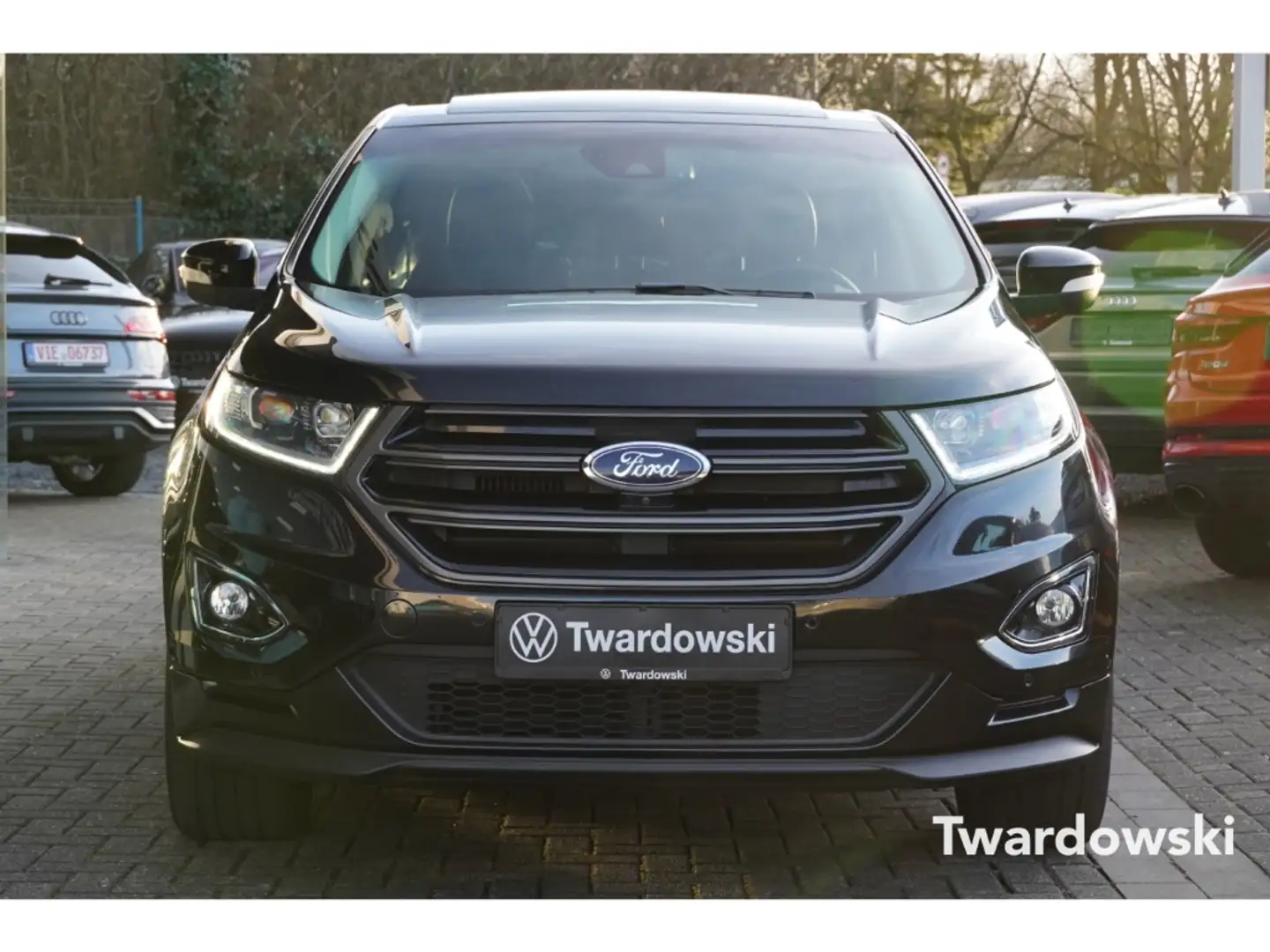 Ford Edge Sport 4x4 Pano DAB Memory ACC Kamera AHK Schwarz - 2