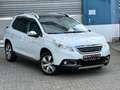 Peugeot 2008 Allure 1.6 HDI*NAVI*PANO*LEDER*LED*PDC*AHK* - thumbnail 2