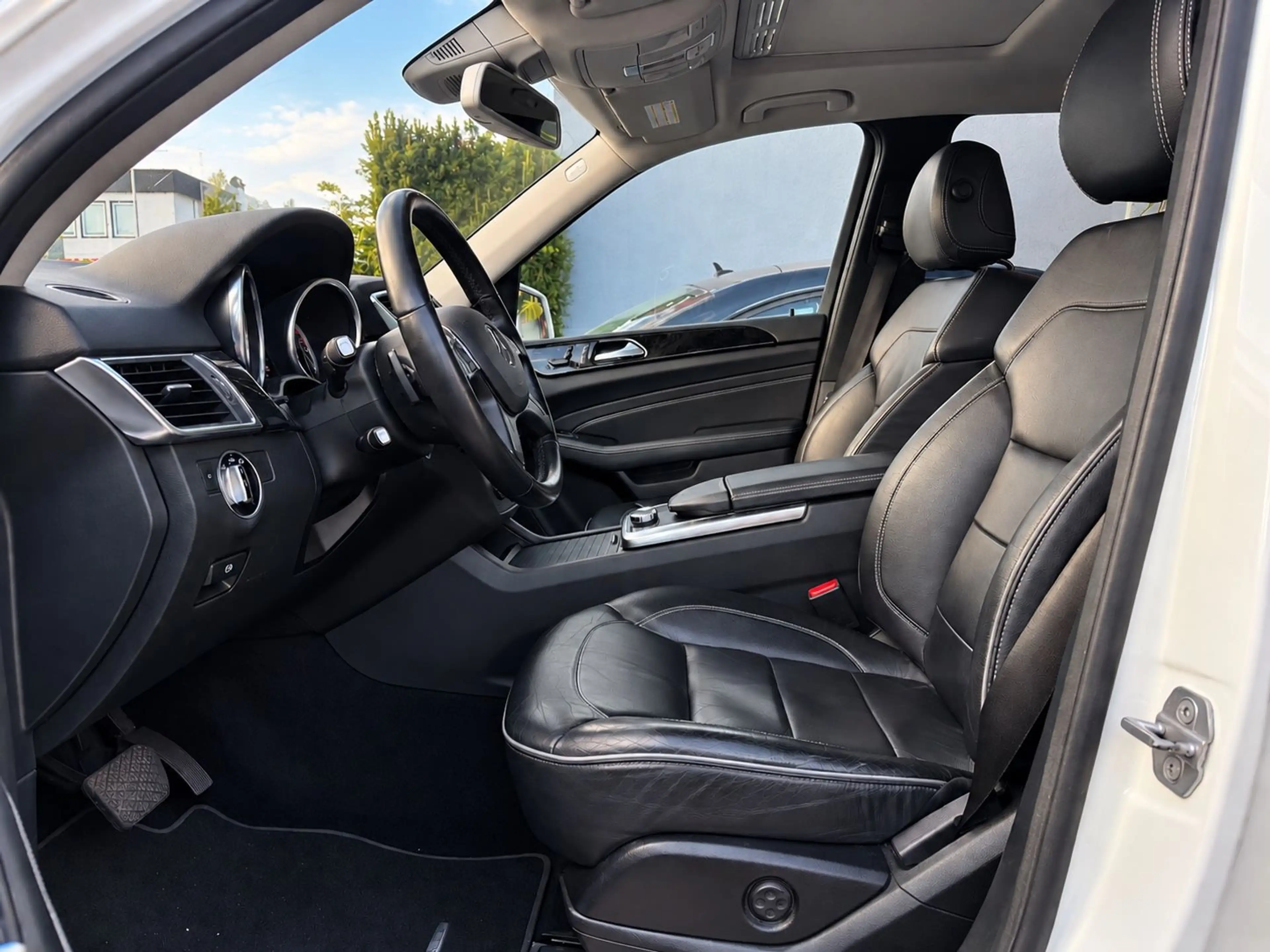 Mercedes-Benz ML 350 CDI AMG BlueTec 4Matic LED/Schiebed./Tempo — photo 8