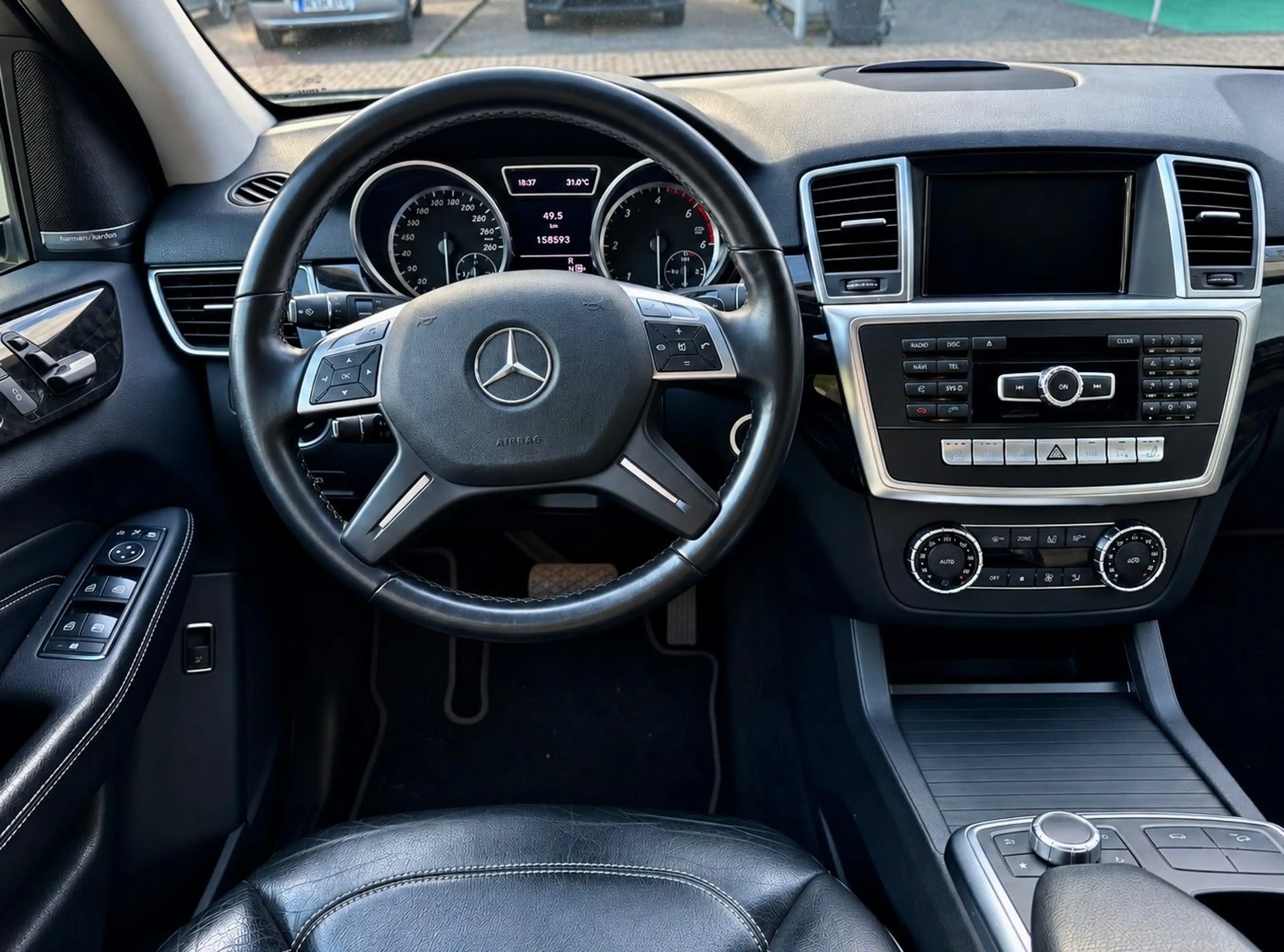 Mercedes-Benz ML 350 CDI AMG BlueTec 4Matic LED/Schiebed./Tempo — photo 9