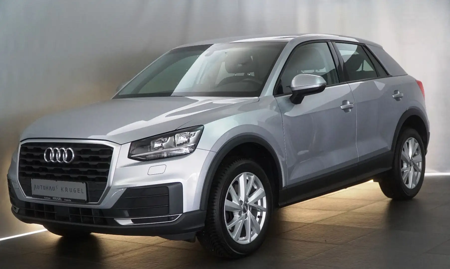 Audi Q2 Allwetterreifen!110kW! Grijs - 1