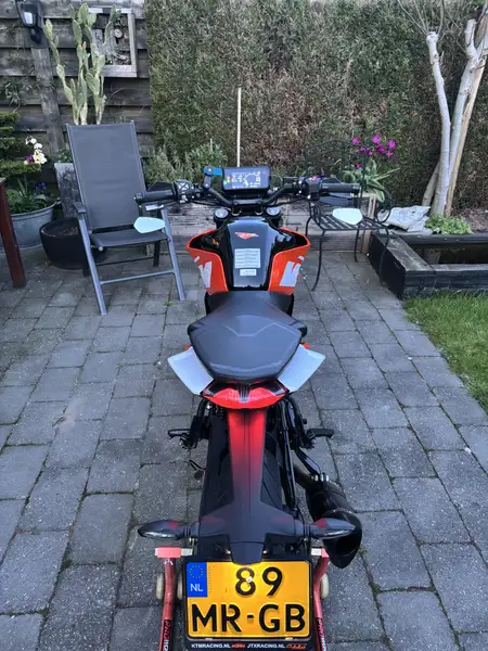 KTM 125 Duke - foto 2