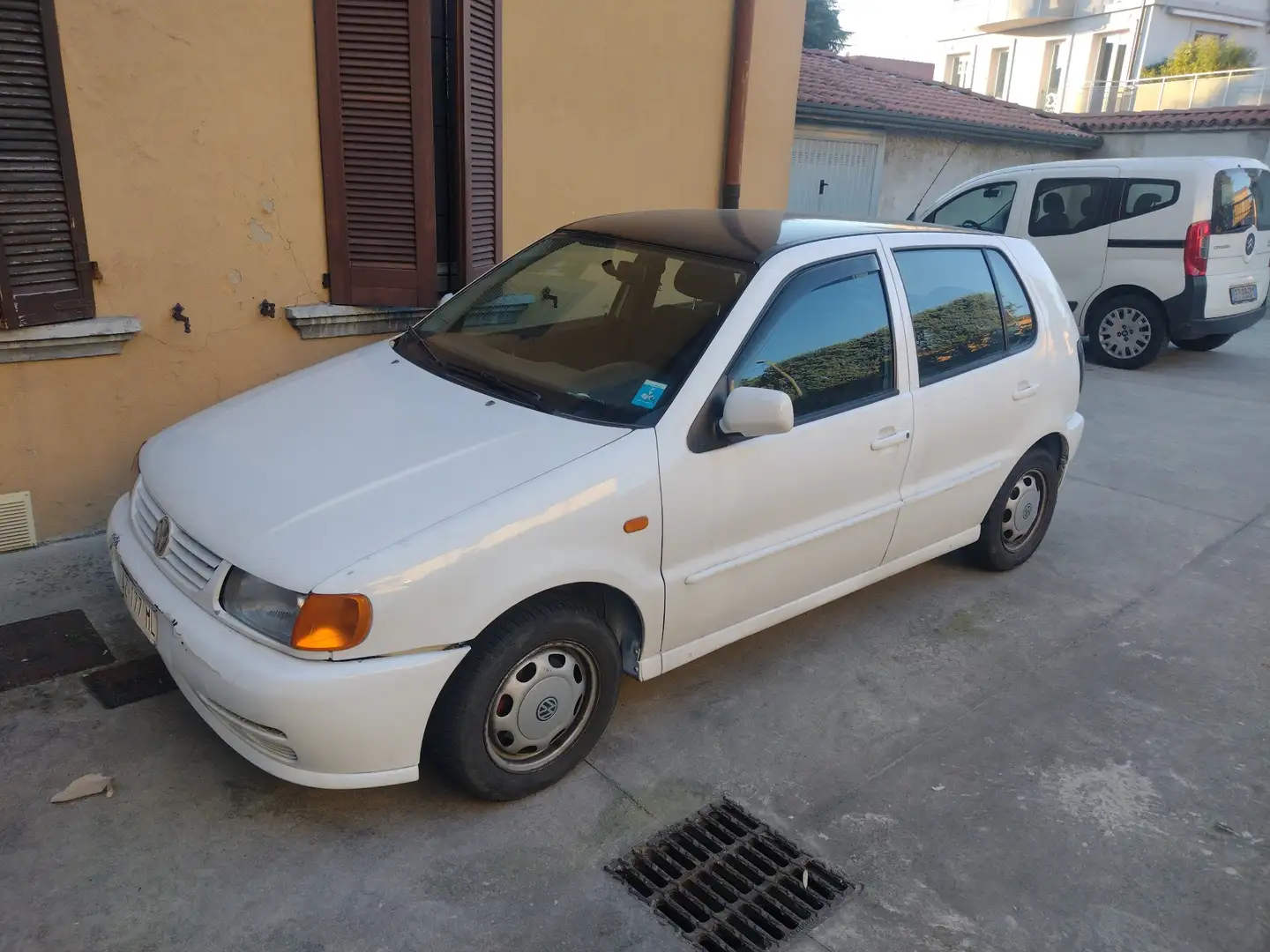 Volkswagen Polo 5p.  14. - 1