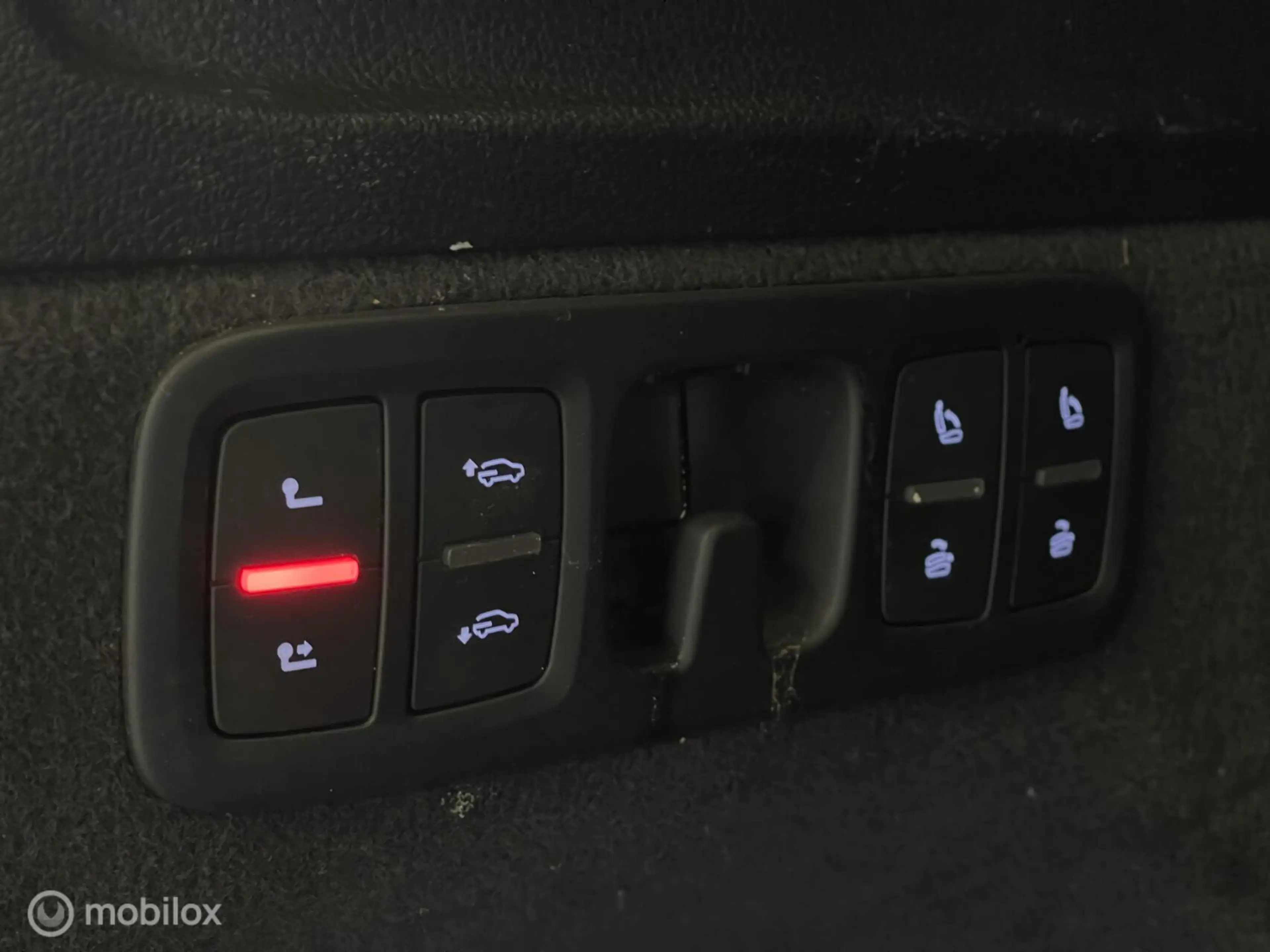 Audi Q7 SQ7 3.0 TDI quattro — photo 11