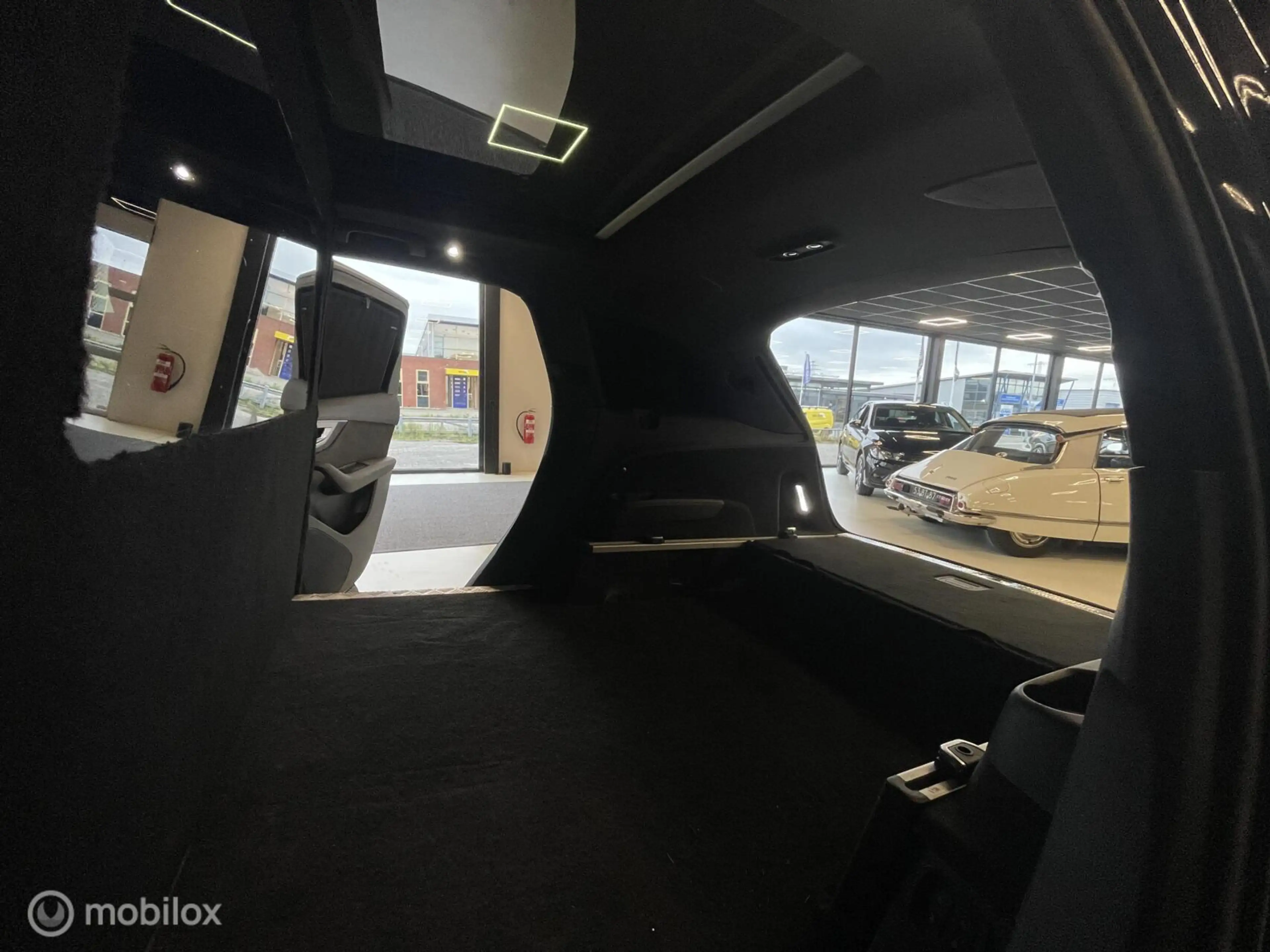 Audi Q7 SQ7 3.0 TDI quattro — photo 10
