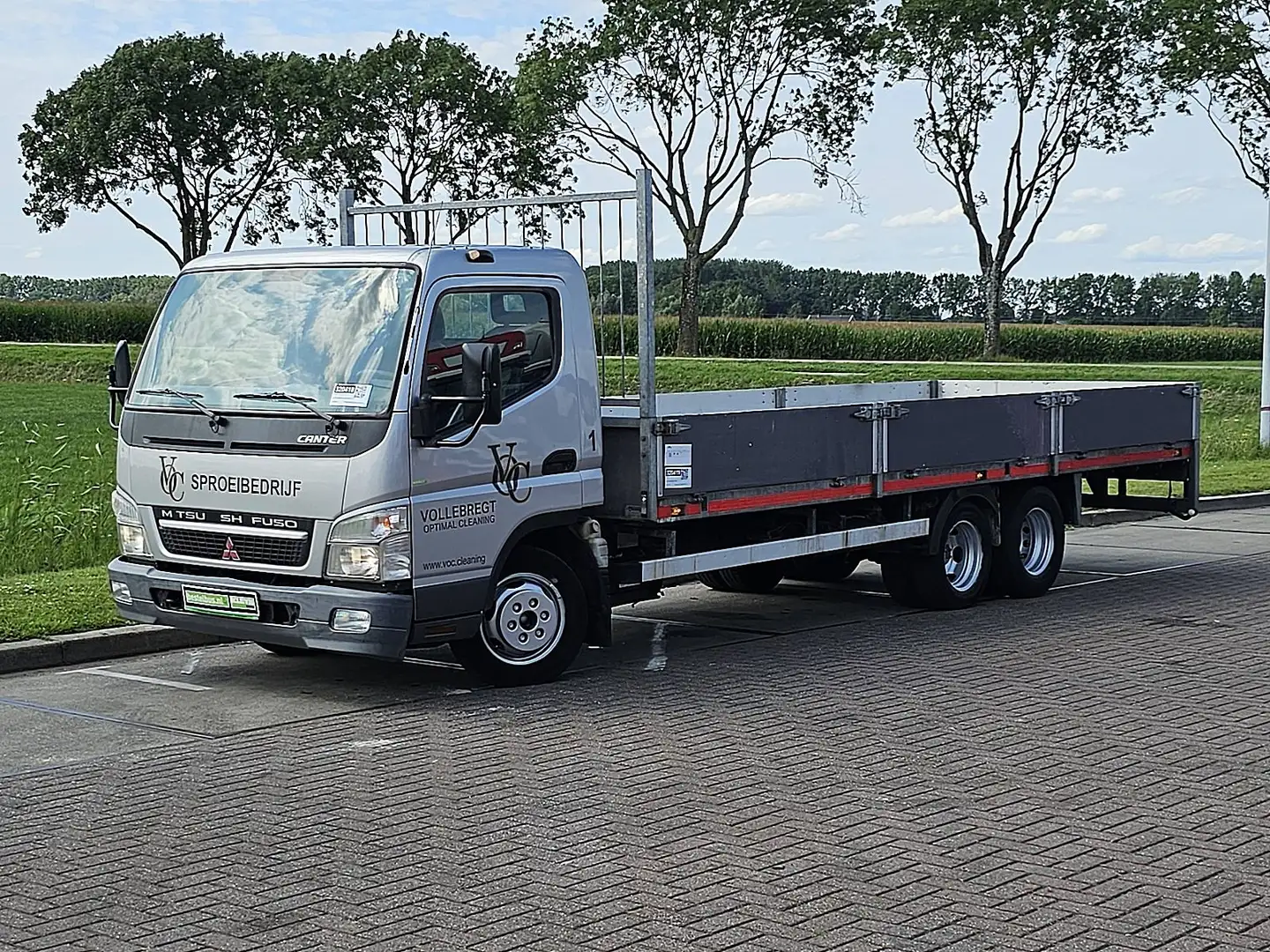 Mitsubishi Canter 3 C Argintiu - 2
