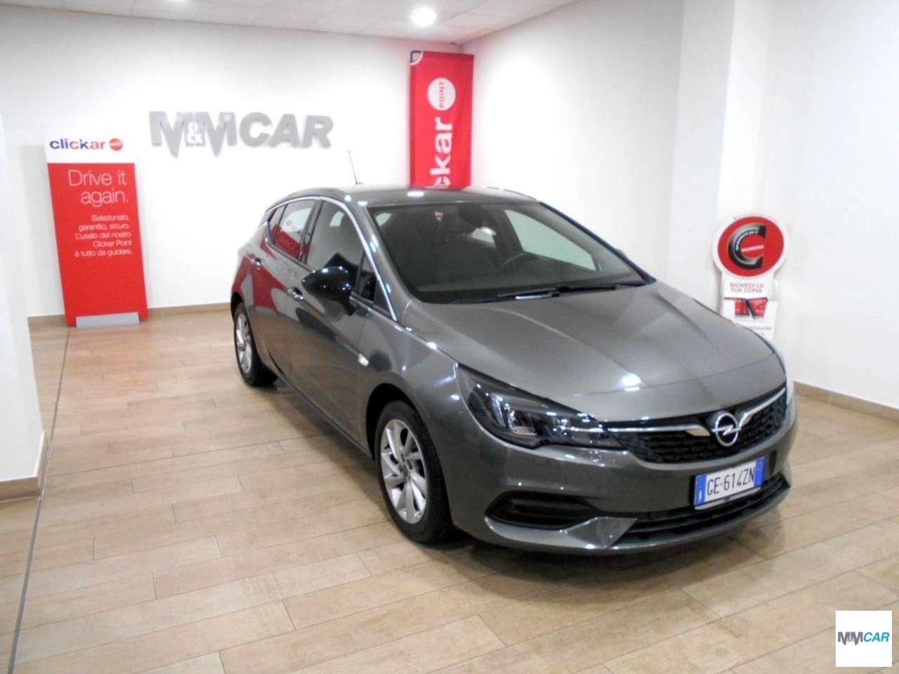 Opel Astra 1.2 Turbo 110 CV Elegance