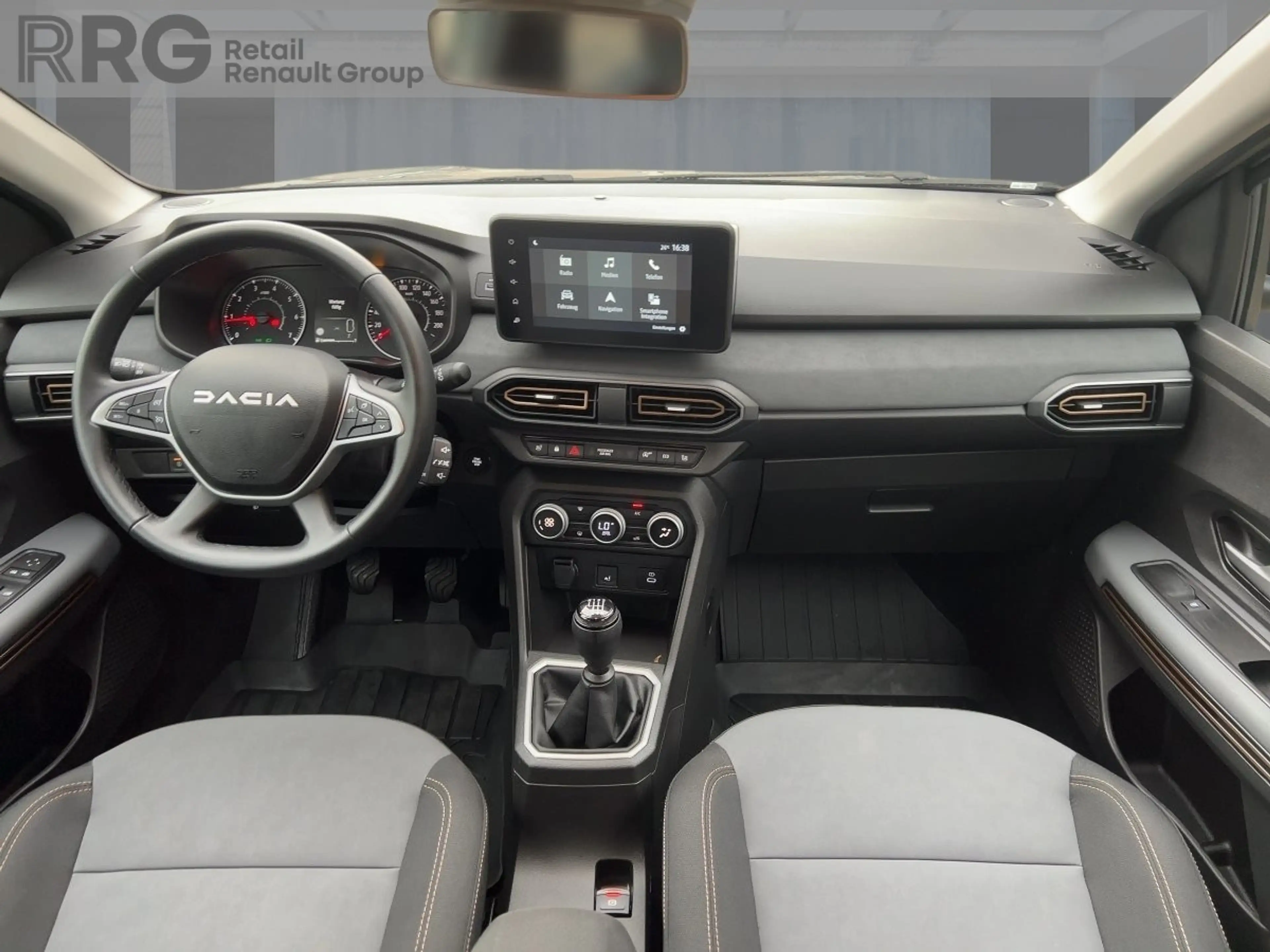 Dacia Jogger 1.0 TCe 110 Extreme — photo 10