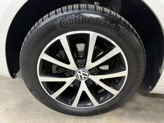 Volkswagen Touran view 7