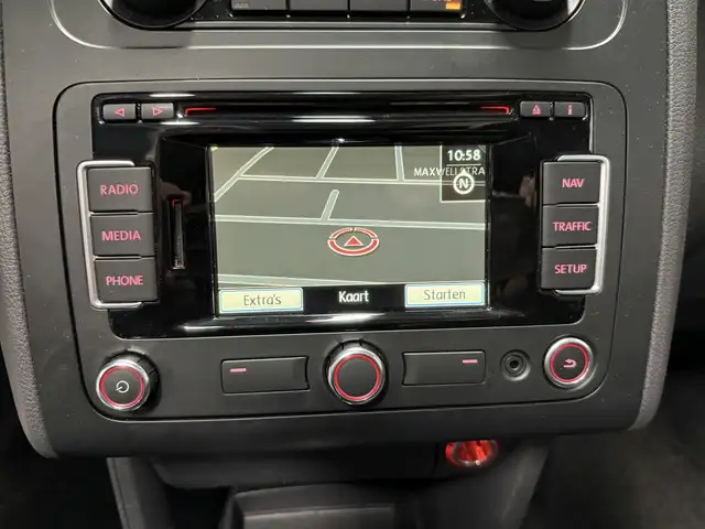 Volkswagen Touran view 12