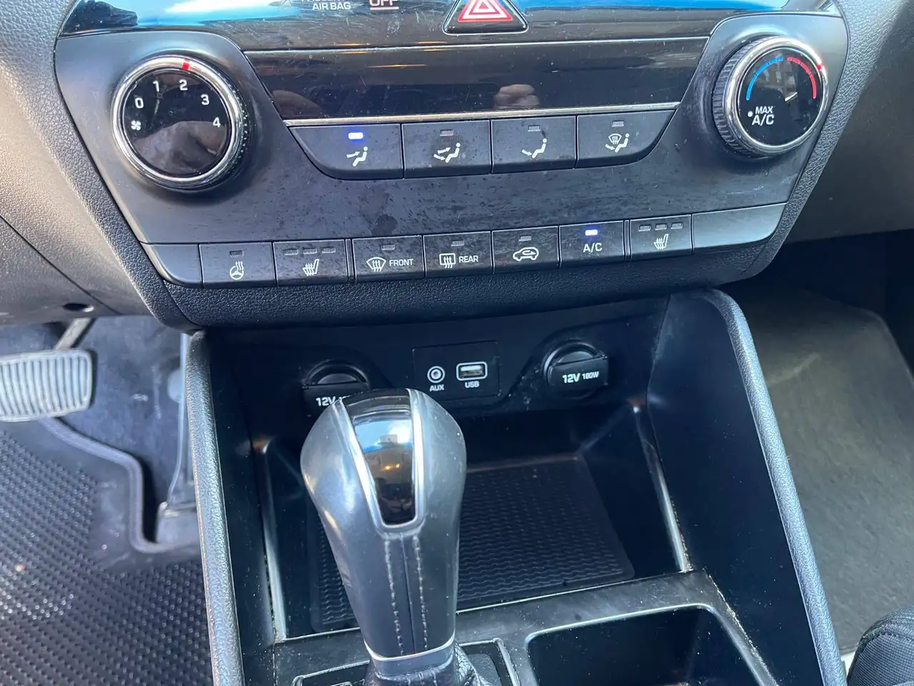 Hyundai TUCSON снимка Hyundai TUCSON