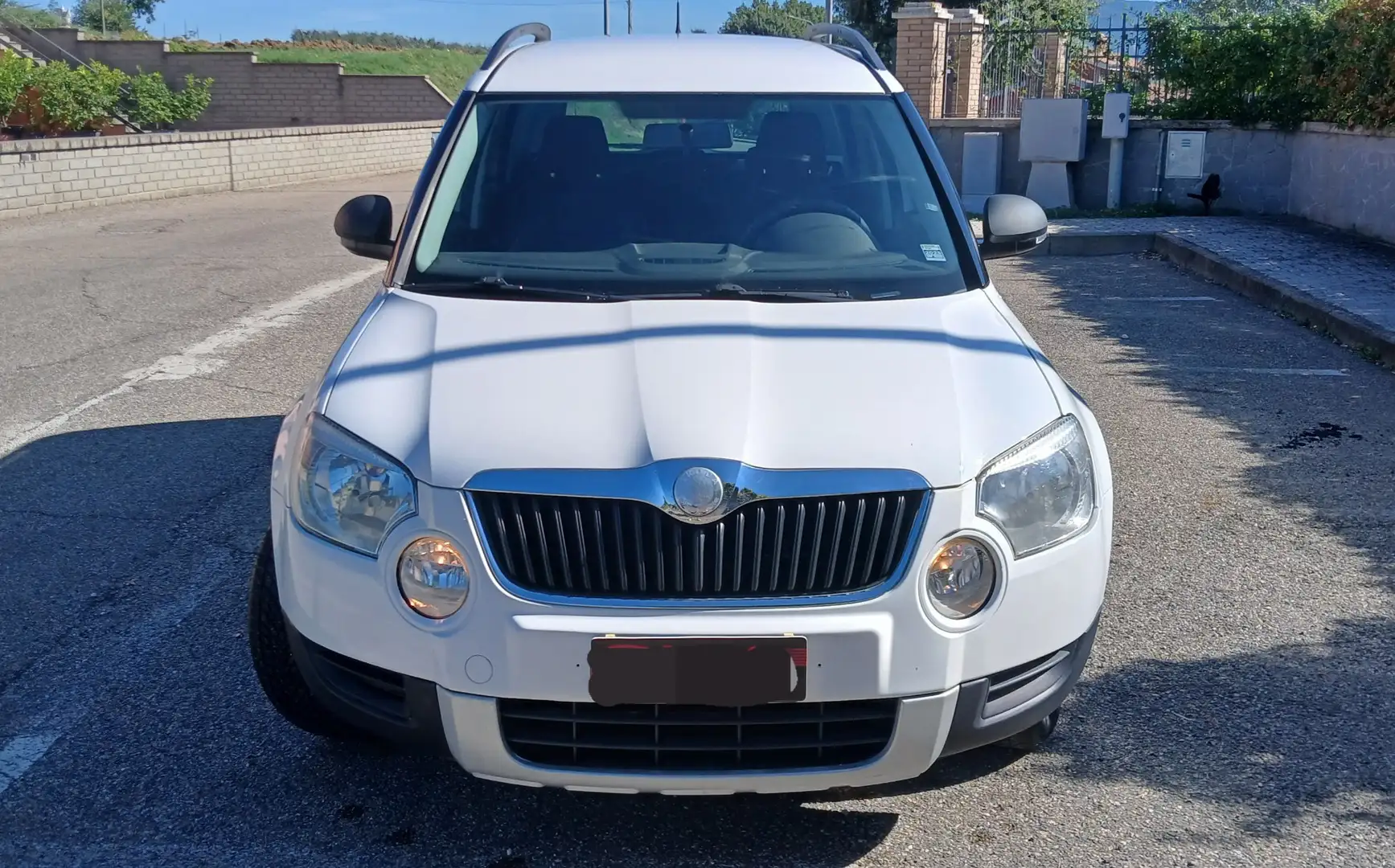 Skoda Yeti 1.2 TSI Ambition PLUS EDITION - 2