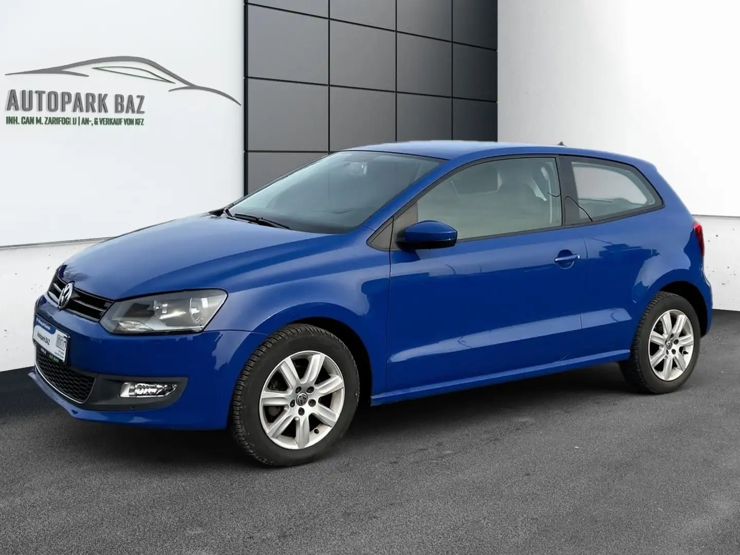 Volkswagen Polo V Highline AUTOMATIK *1.HAND*KLIM*ALU*SH* Blau - 1