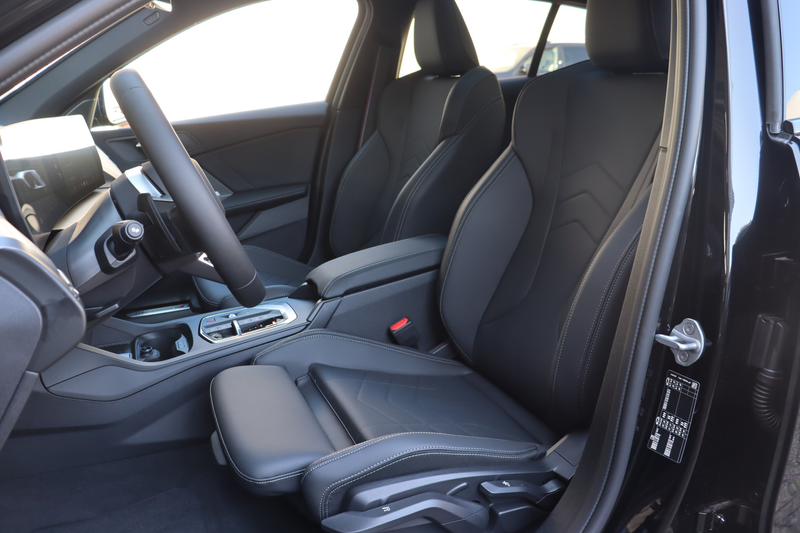 BMW 120 1 Serie M Sport Automaat / Panoramadak / Sportstoe — photo 4