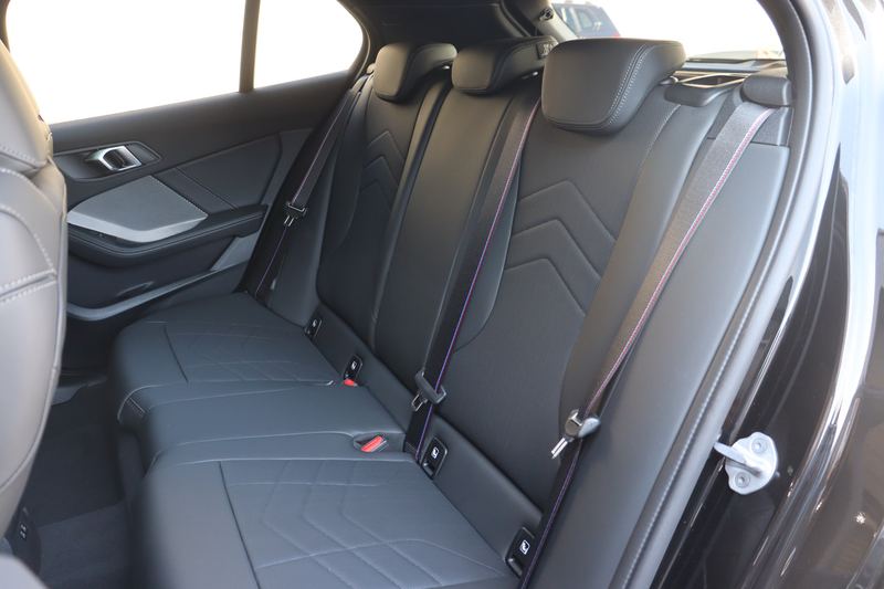 BMW 120 1 Serie M Sport Automaat / Panoramadak / Sportstoe — photo 6