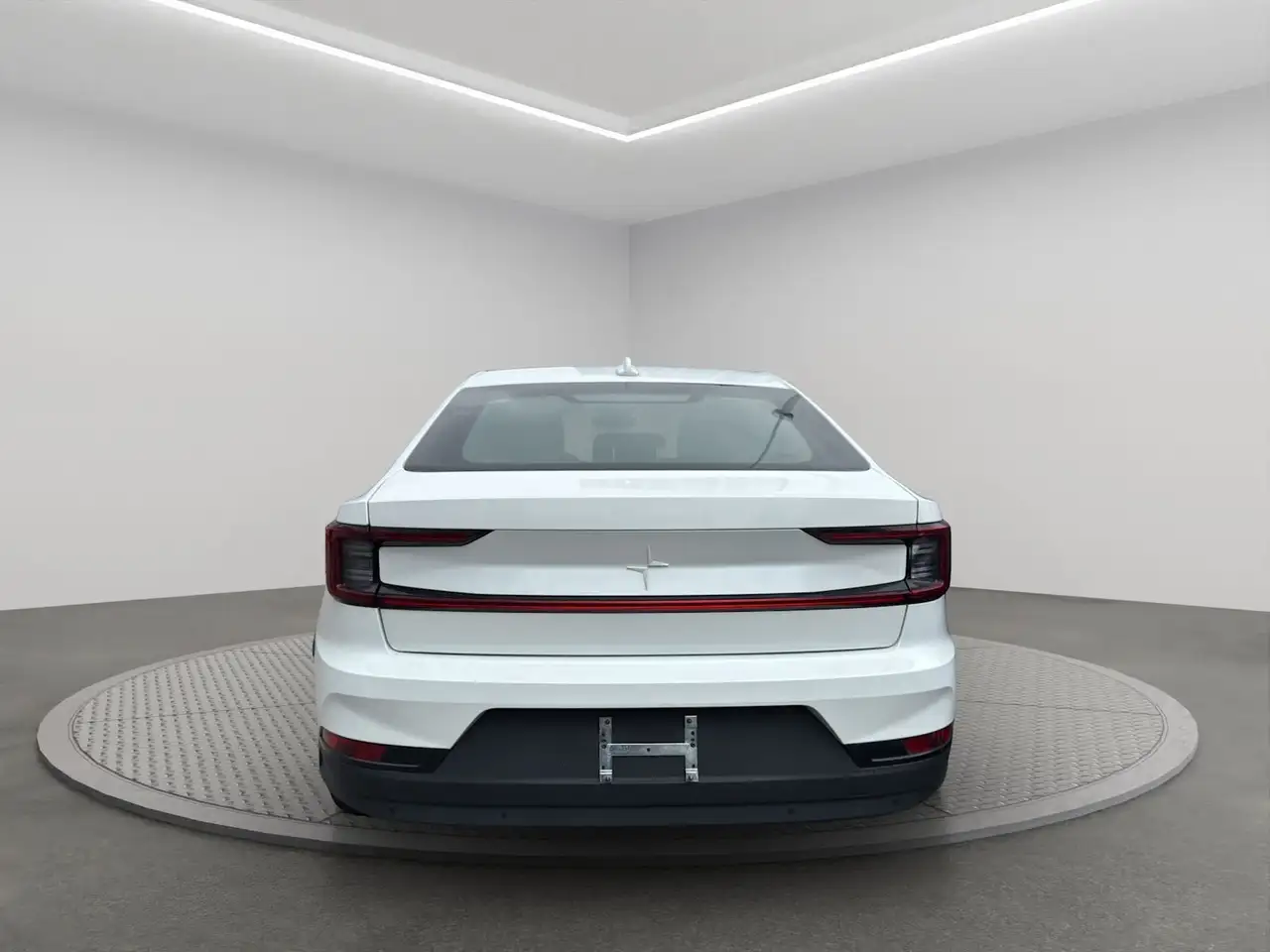 Polestar 2 снимка Polestar 2