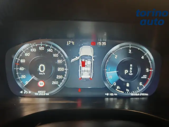 Volvo XC60 view 15