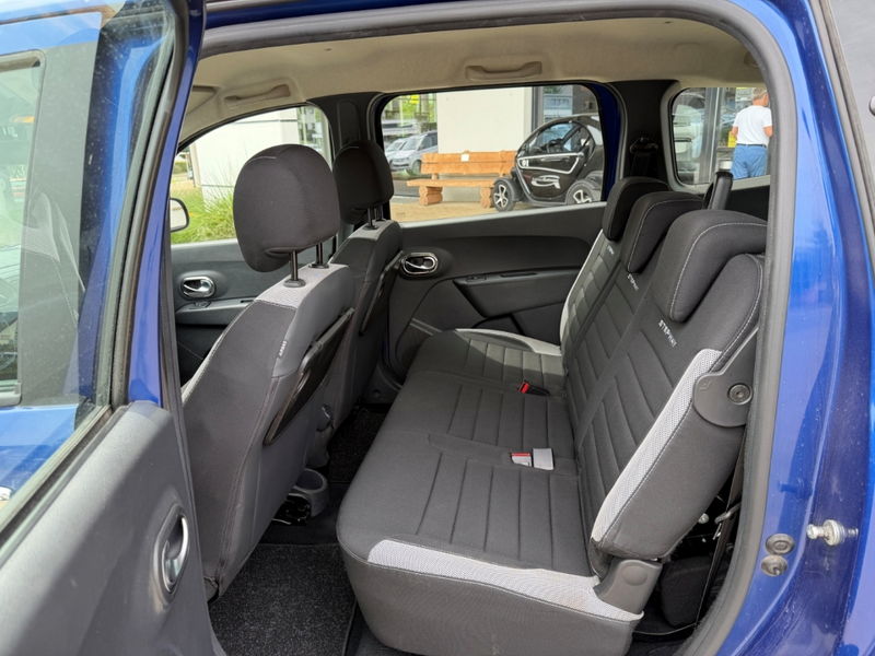 Dacia Lodgy Stepway TCE 130 7-Sitzer AHK Navi Apple CarPlay An — photo 7