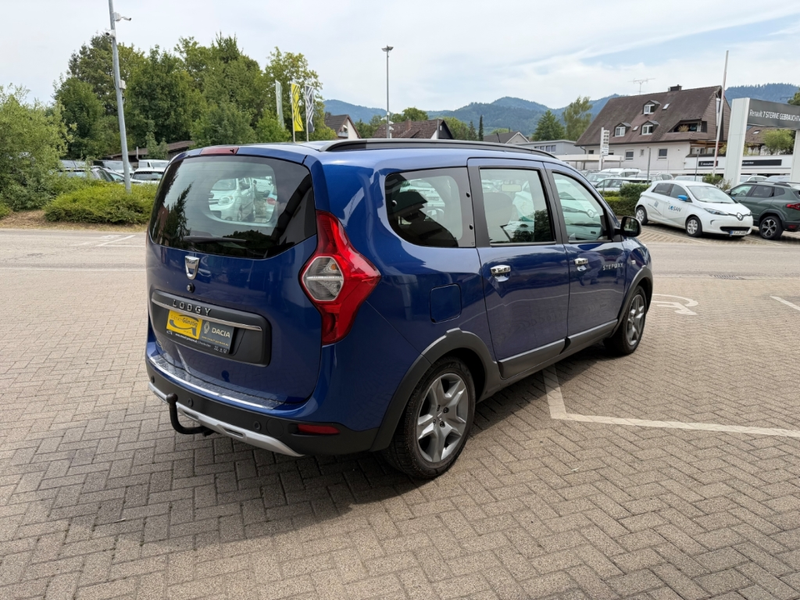 Dacia Lodgy Stepway TCE 130 7-Sitzer AHK Navi Apple CarPlay An — photo 12