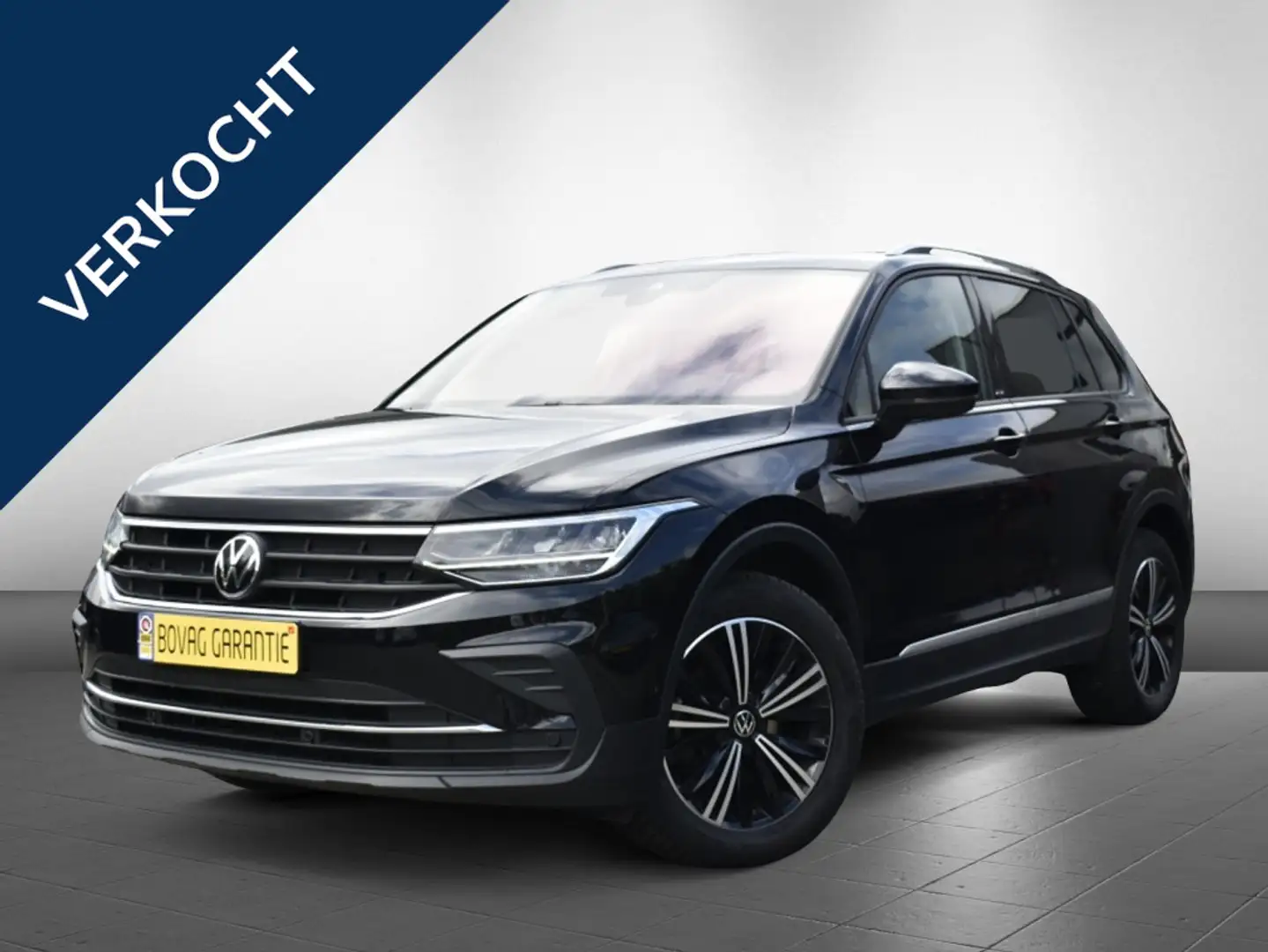 Volkswagen Tiguan Tiguan 1.5 TSI Active OPF (EURO 6d) Zwart - 1